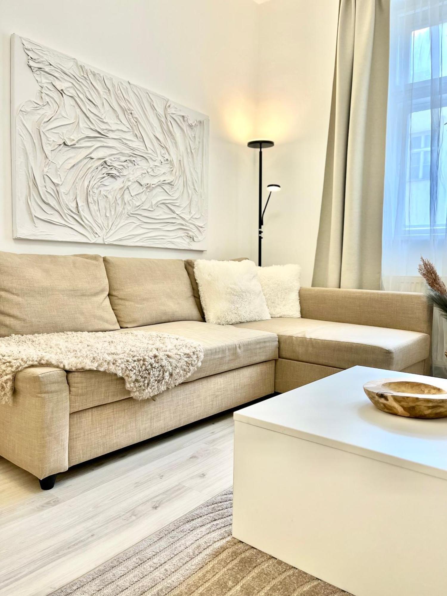James Bond Apartment Top Location Air Conditioned Bratislava Exterior photo